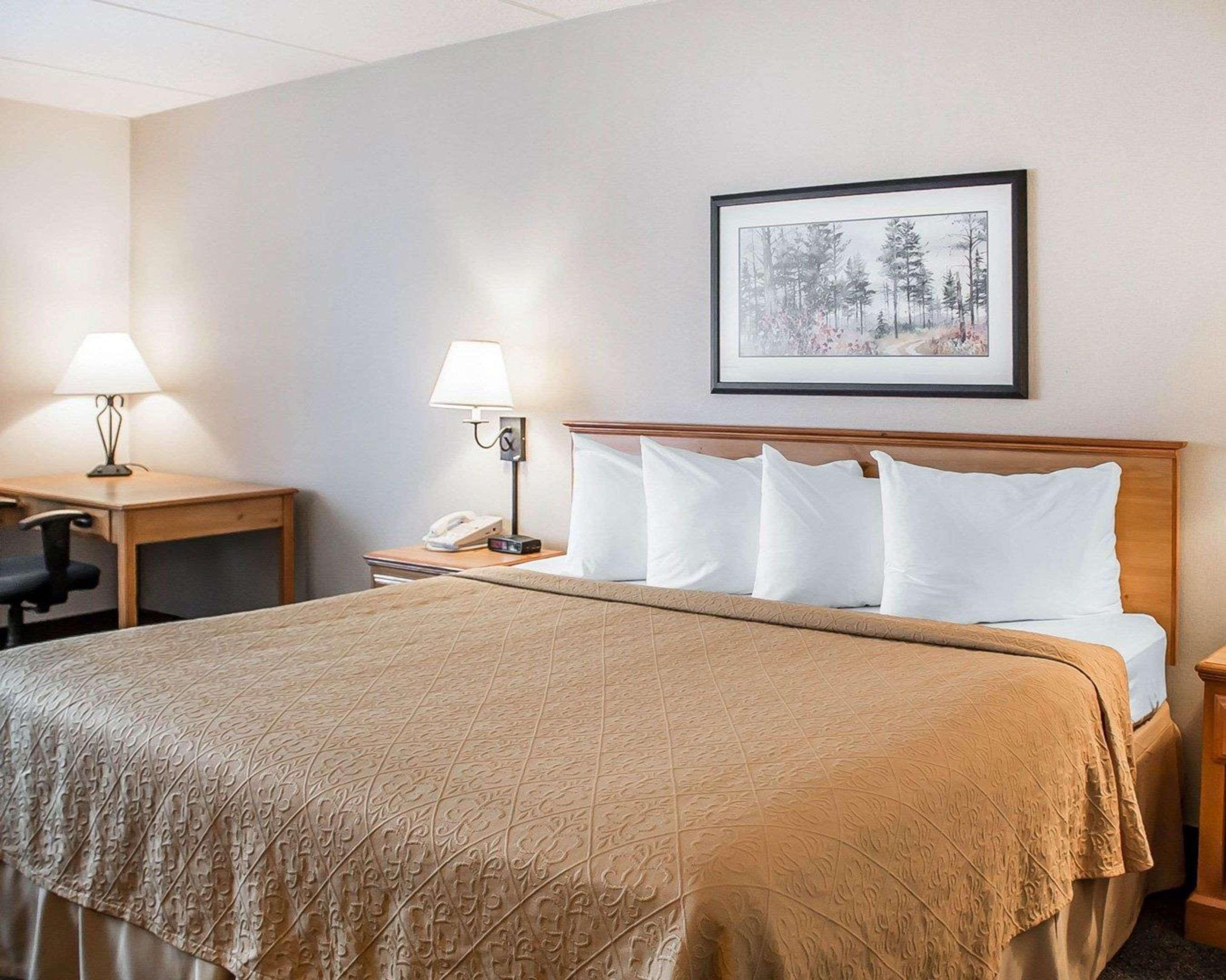 Quality Inn Rhinelander Bagian luar foto