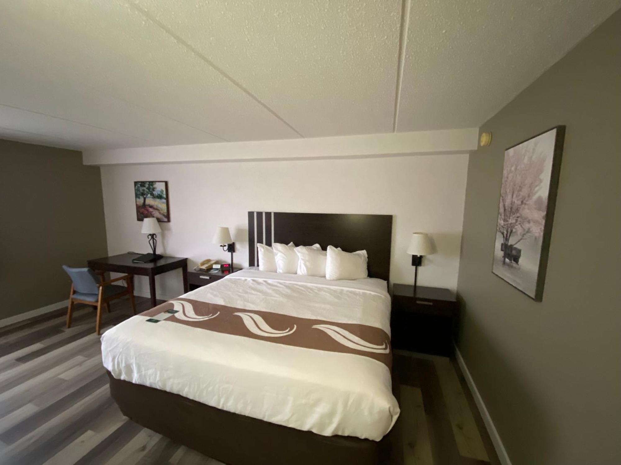 Quality Inn Rhinelander Bagian luar foto