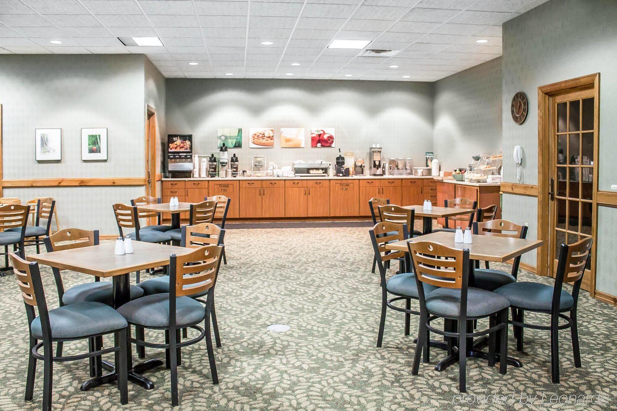 Quality Inn Rhinelander Bagian luar foto